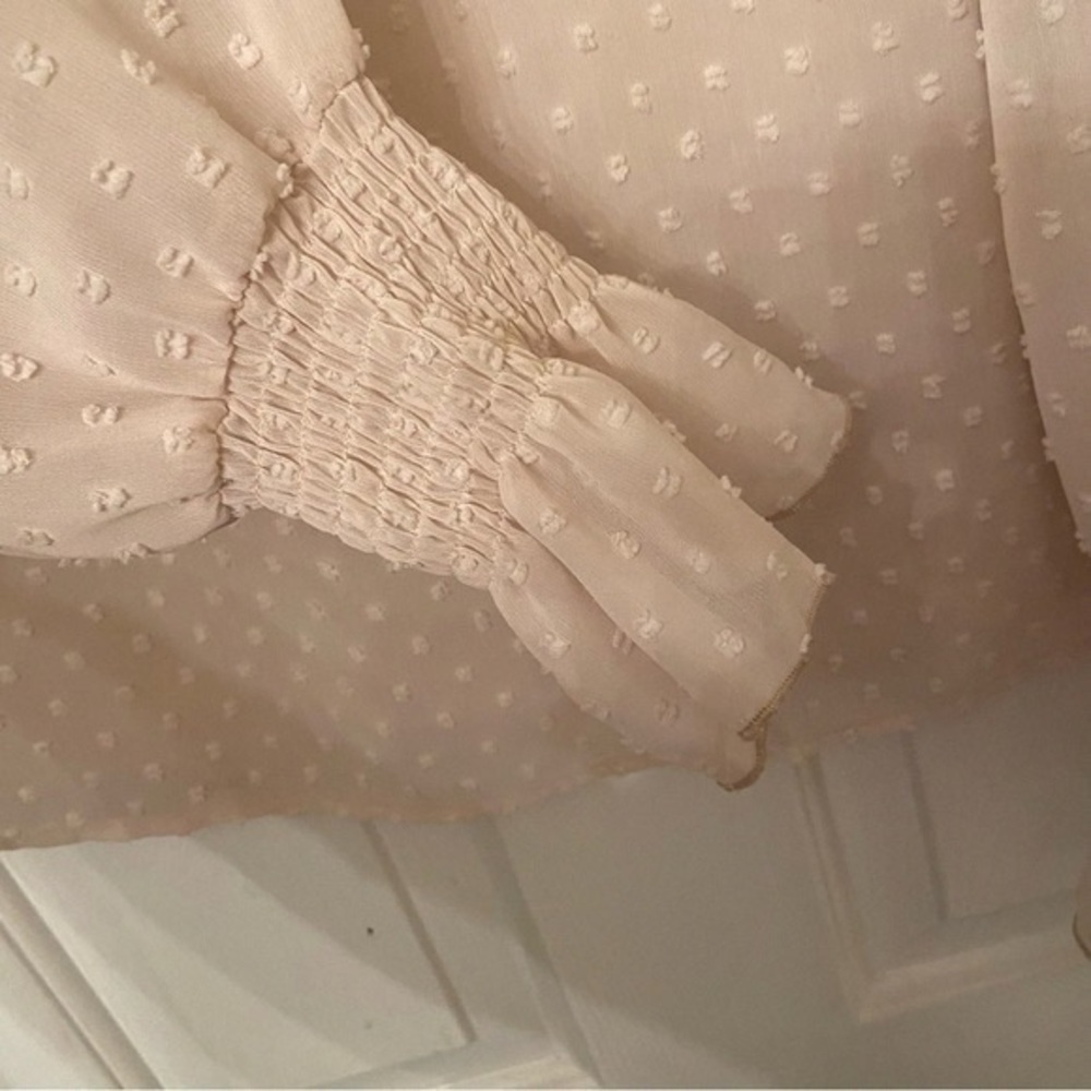 Lulu's Ivory Textured Blouse